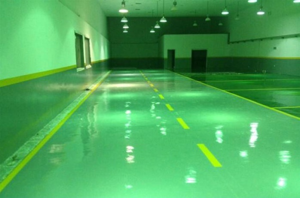 雨季環(huán)氧地坪漆施工應(yīng)考慮到哪些地方？