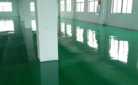 環(huán)氧樹(shù)脂自流平地面的做法與施工注意事項(xiàng)是什么？